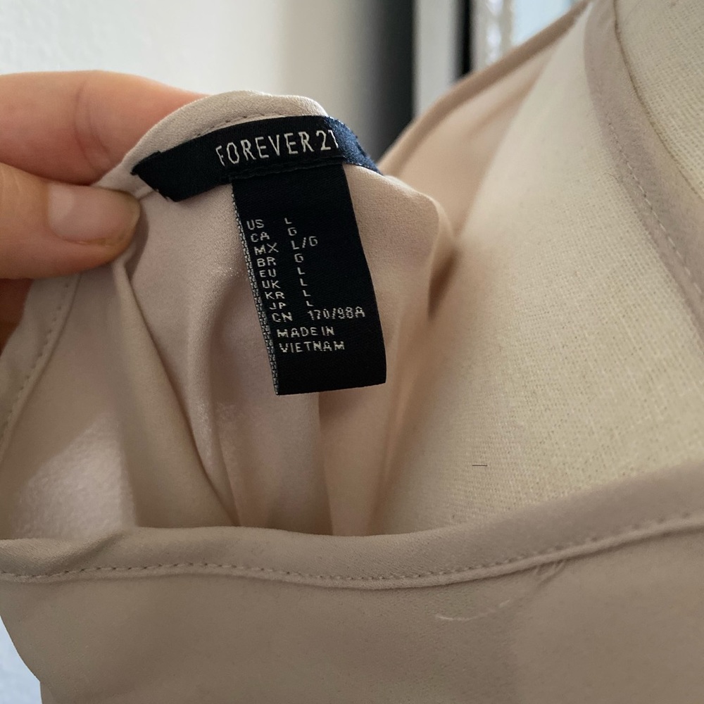 Forever 21 Long Sleeve Dressy Blouse - Picture 7 of 7